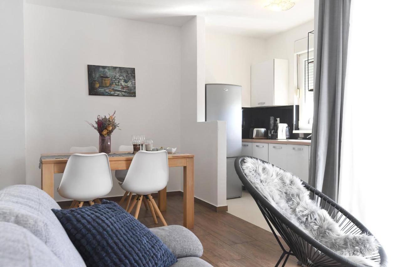 Apartment Linda 扎达尔 外观 照片