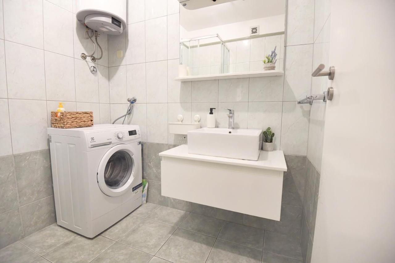 Apartment Linda 扎达尔 外观 照片